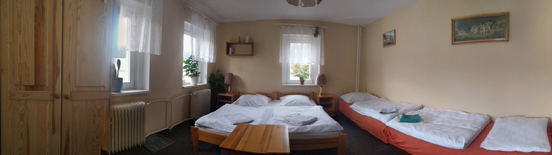 Třílůžkový pokoj